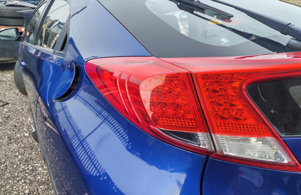 Honda Civic I-VTEC SE Rear Tail Light Passengers